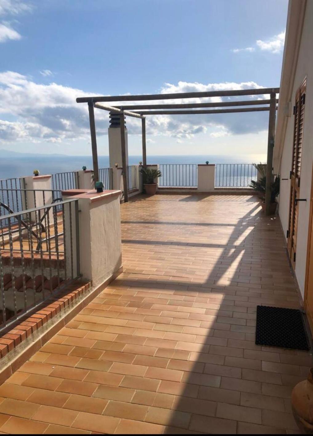 Vila Casa Njulinella Furore Exteriér fotografie